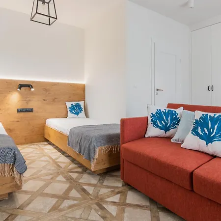 아파트 Portamenty